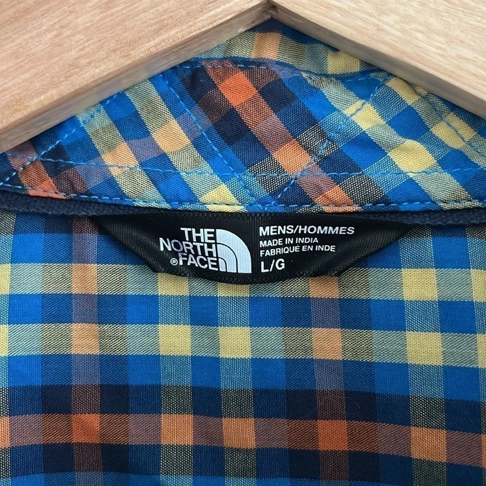 The North Face Men’s Pearl Button Western Style Outdoor Button Up Size Large